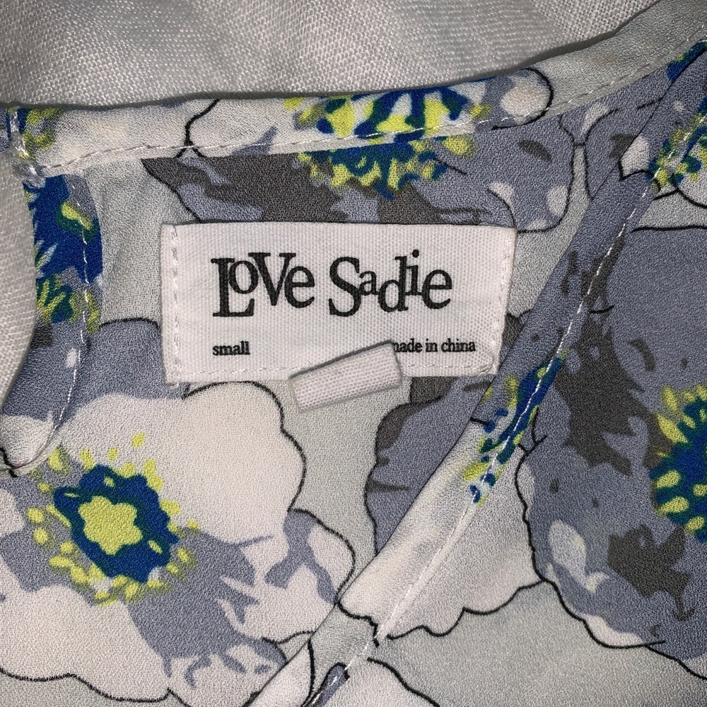 Flower Pattern Flowy Long Sleeve - image 3